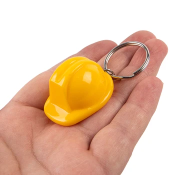 1Pcs Capacete de Plástico Rígido Chapéu Keychain do Evento de Férias Criativas Prática Amarelo Cor Branca Capacete de Segurança Keychain do Presente da Jóia