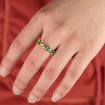 Ouro cheias de cor verde mínima barra de banda eternidade cz anéis praça baguette anel de noivado para as mulheres de moda quente pilha de jóias